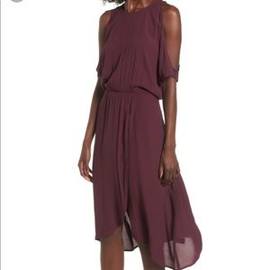Leith plum cold shoulder dress